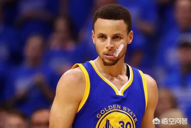 易建联真的混不下NBA吗？5年换4队后才发现，答案可能很意外